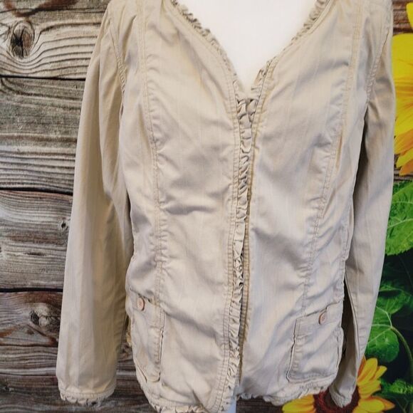 COPY - Torrid Cream Jacket Size  3 - Picture 1 of 8